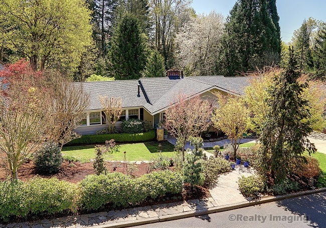 4102 SW Westdale Dr., Portland, OR 97221